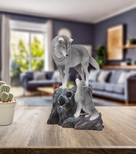 Wolf pup figurine - wolf, "guidance"