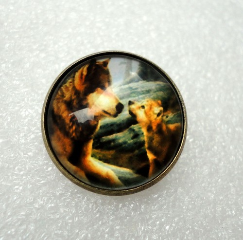 Wolf and pup cabochon - pup,